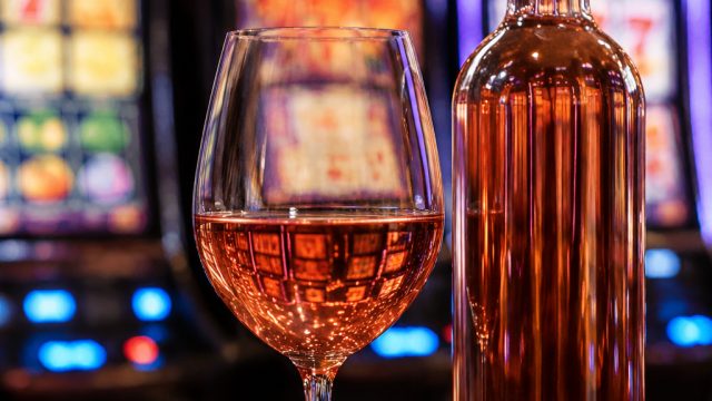 I Heart Wines Expands Convenience Offerings with New White Zinfandel | cg9 slot, roulette online 10 