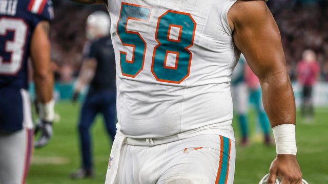 Dolphins Star Connelly Lemuelu Celebrates Milestone Against Former Team