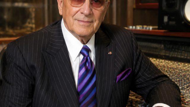 Remembering Clive Davis: A Legacy That Shaped the Music Industry | makmur4d togel, download infinity