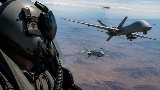 American Fighter Pilot’s Unusual Encounter with Iranian Drones Revealed | electric slots, pilar play