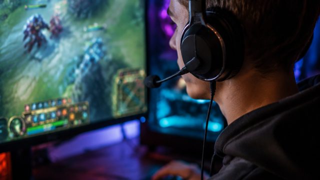 The Rise of Online Gaming: What You Need to Know Now