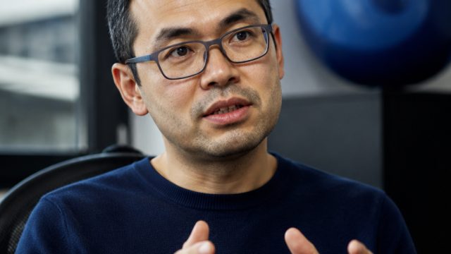 Google's AI Talent War: Insights from DeepMind's Demis Hassabis | i want to play blackjack, pusat sl